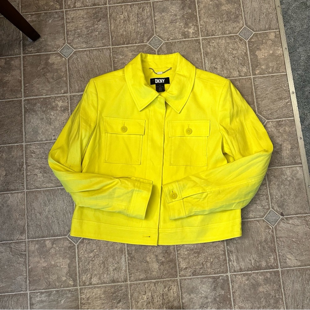 Dkny Textured Patch Pocket Crop Jacket Women's Ye… - image 3